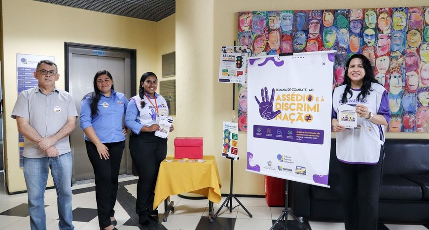 Blitz Educatica realizada pela Ouvidoria da Mulher