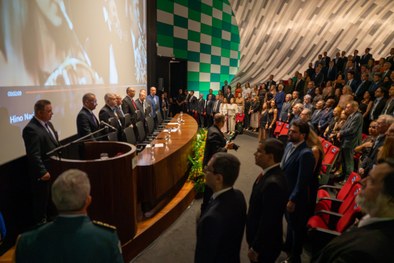 Desembargor José Olímpio Passos Galvão; desembargadora Lucileide Belo; juiz auxiliar da CRE-PI, ...