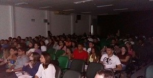 AJE realiza exibição de filmes da 9ª Mostra Cinema e Direitos Humanos no Hemisfério Sul na Faculdade Estácio/CEUT AJE realiza exibição de filmes da 9ª Mostra Cinema e Direitos Humanos no Hemisfério Sul na Facul...