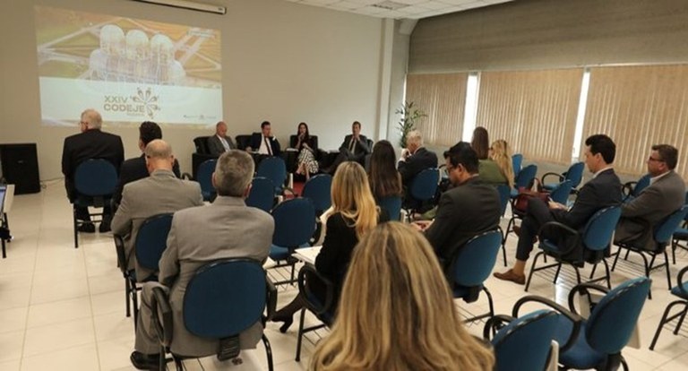 CODEJE SALA MENOR ..