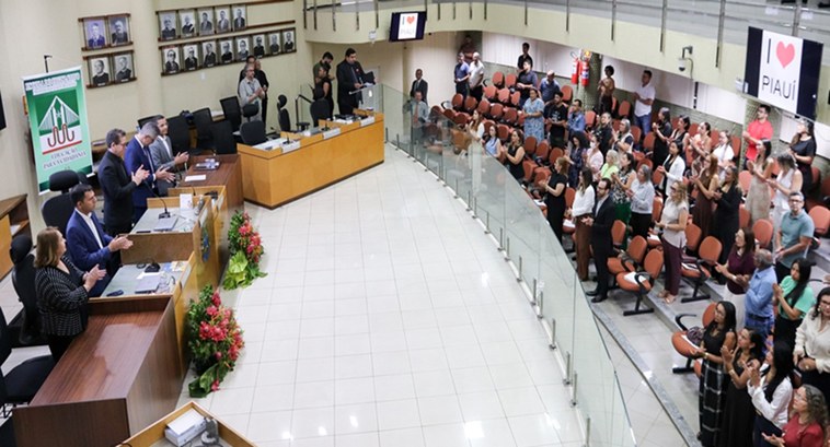 Diretor geral do TRE-PI abre Fórum Educação 5.0 Evento realizado no plenário do prédio sede da Justiça Eleitoral no Piauí conta com palestra do ...