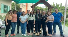 A campanha Páscoa Solidária arrecadou alimentos, brinquedos e R$ 1,2 mil para a Casa Reencontro,...