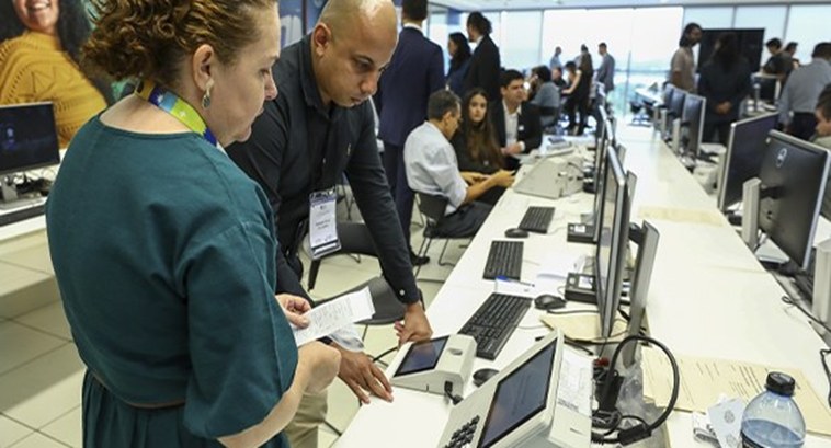 Investigadores externos iniciaram execução de planos de testes para verificar segurança dos sist...