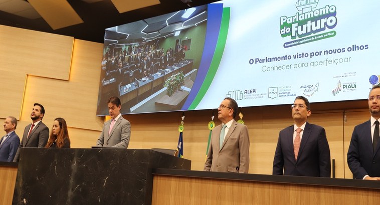 Lançada a 2ª Edição do Projeto Parlamento do Futuro Projeto da ALEPI em parceria com o TRE-PI deverá ser realizado no mês de novembro e contará com ...