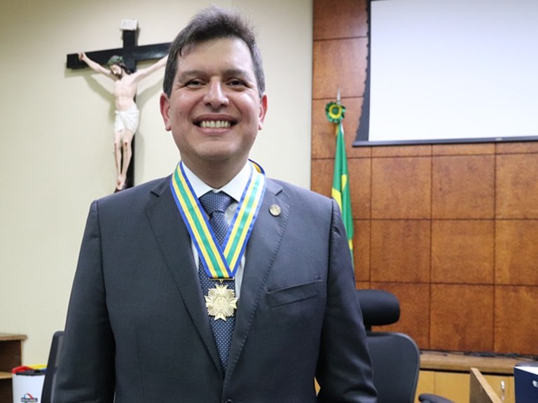 MARCELLO MEDALHADO ..