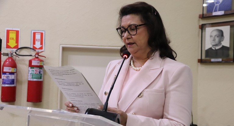 MEDALHA SILVANI LENDO ..