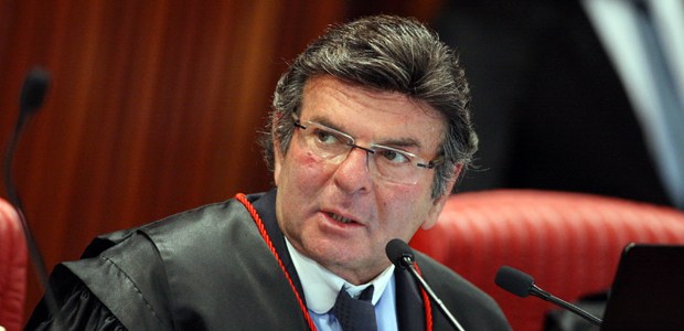 Ministro Luiz Fux preside sessão plenária do TSE em 26.06.2018 Ministro Luiz Fux preside sessão plenária do TSE