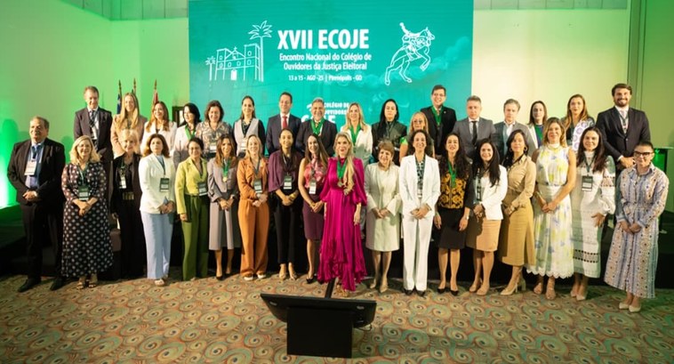 Ouvidorias-TRE-PI participam do XVII Encontro do Colégio de Ouvidores da Justiça Eleitoral Evento nacional reuniu magistradas e magistrados ouvidores eleitorais de todo o País e elaborou ...