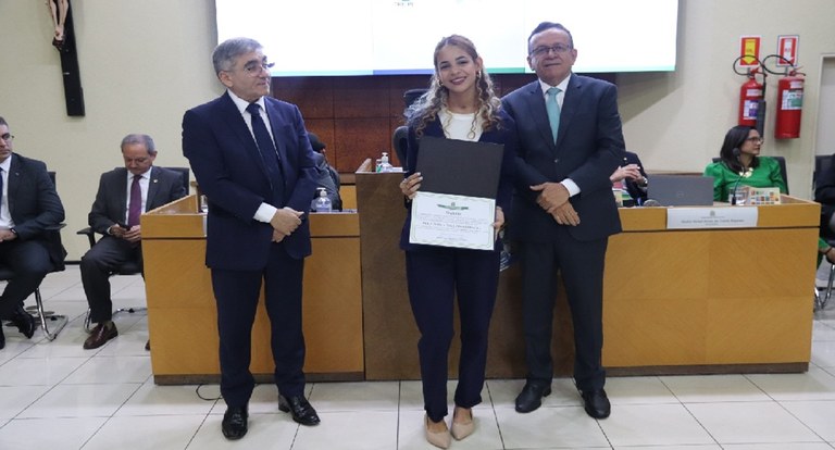 PARLAMENTO DEPOIMENTO ..