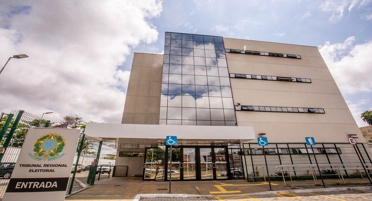 Portaria disciplina expediente nos Cartórios Eleitorais de 2 a 8 de maio ..