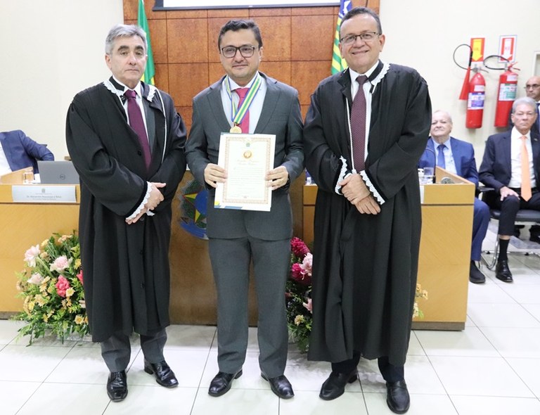 POSSE PI NAZARENO ..