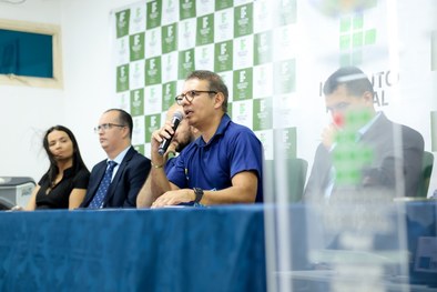 Presidente do TRE-PI, desembargador José Wilson Ferreira de Araújo Júnior, faz a abertura da car...