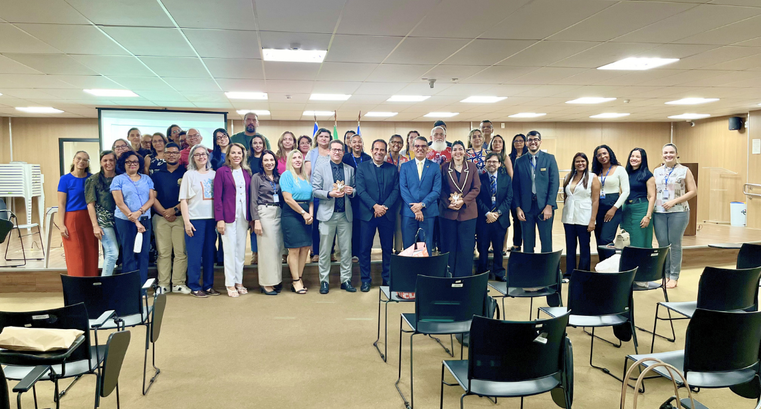 Presidente do TRE-PI participa de palestra junto a servidores no Fórum Eleitoral