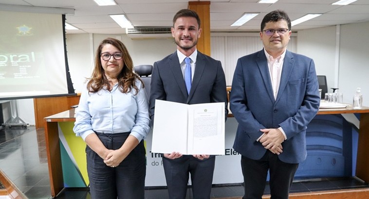 Seminário de Integração - Novas Servidoras e Novos Servidores TRE-PI Capacitação iniciada nesta segunda-feira (16/3), no auditório do TRE-PI, reuniu novas servidoras...