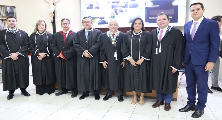 Evento presencial no plenário do prédio sede da Justiça Eleitoral no Piauí homenageou o jurista ...