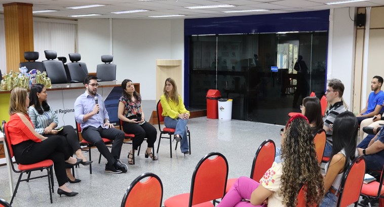 TRE-PI celebra Dia Nacional da Estagiária e do Estagiário Programação contou com Roda de Conversa e sorteio de brindes ofertados pela Associação dos Servi...