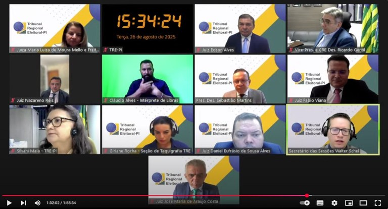 Sessão que marcou a despedida do juiz federal Nazareno Rêis Foto matéria despedida juiz Nazareno