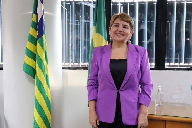 Foto referente cerimônia de posse da Juíza Júnia Maria como Ouvidora