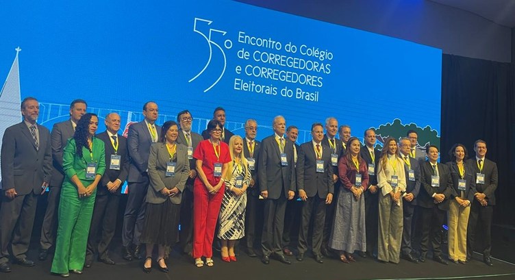 TRE-PI marca presença no 55º Encontro do Colégio de Corregedores Evento reuniu representantes das Corregedorias Regionais Eleitorais de todo o País e debateu tem...