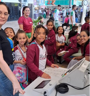 TRE-PI no SALIPI 2025 Estande da Justiça Eleitoral no maior salão de livros do Piauí recebeu estudantes que participar...