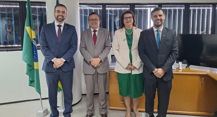 TRE-PI recebe visita de cortesia de representantes da Advocacia-Geral da União ...