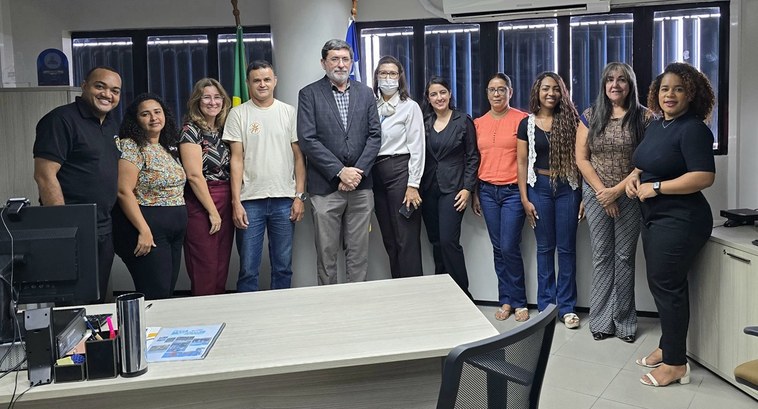 TRE terá Central de Libras para atender pessoas com deficiência na véspera e no dia da eleição ..