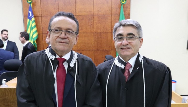 Um ano de gestão Sebastião Martins e Ricardo Gentil à frente do TRE-PI Inovação, resultados e compromisso são a marca da atual gestão da Justiça Eleitoral no Piauí
