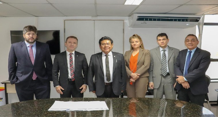 Comissão Apuradora emite Zerésima do Totalizador ...