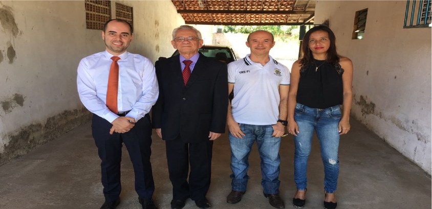 Presidente do TRE-PI discute melhorias para zona eleitoral de Jerumenha