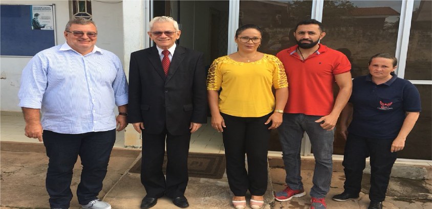 Presidente do TRE-PI visita cartório eleitoral de Miguel Alves